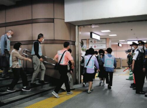 弾道ミサイル避難訓練を「茶番だ」と詰る新聞(機関紙) | 木霊四方山